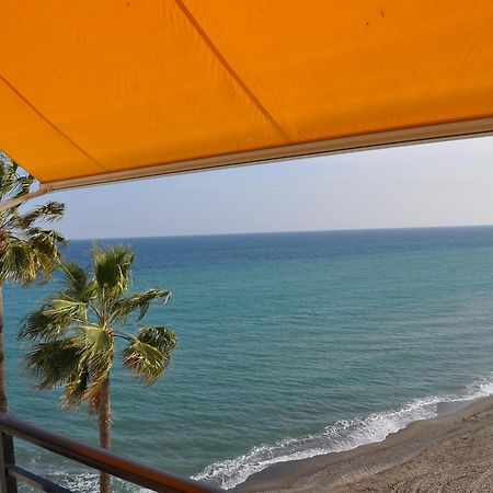 Studio Sea View Terrace ตอร์เรโมลิโนส ภายนอก รูปภาพ